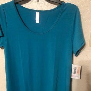 Medium Teal Blue Lularoe Classic Tee
